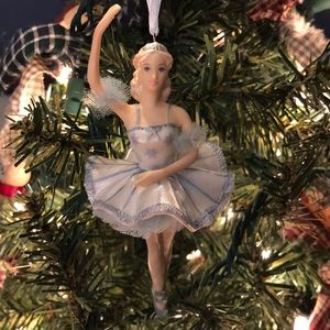 NIB 2002 Hallmark Keepsake BARBIE Nutcracker!